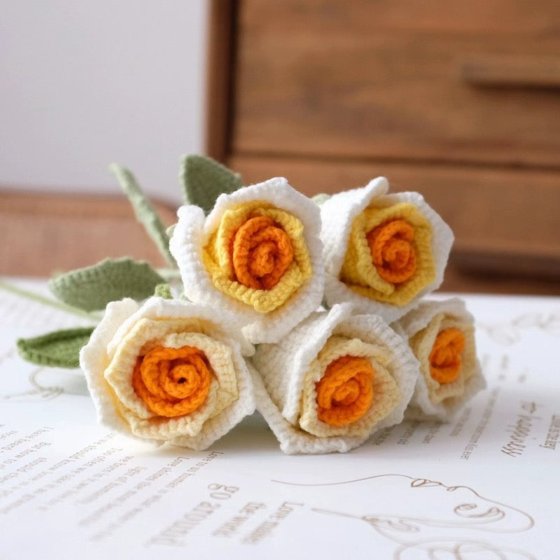 Crochet Gradient Roses Flower Bouquet