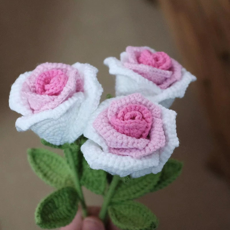 Crochet Gradient Roses Flower Bouquet