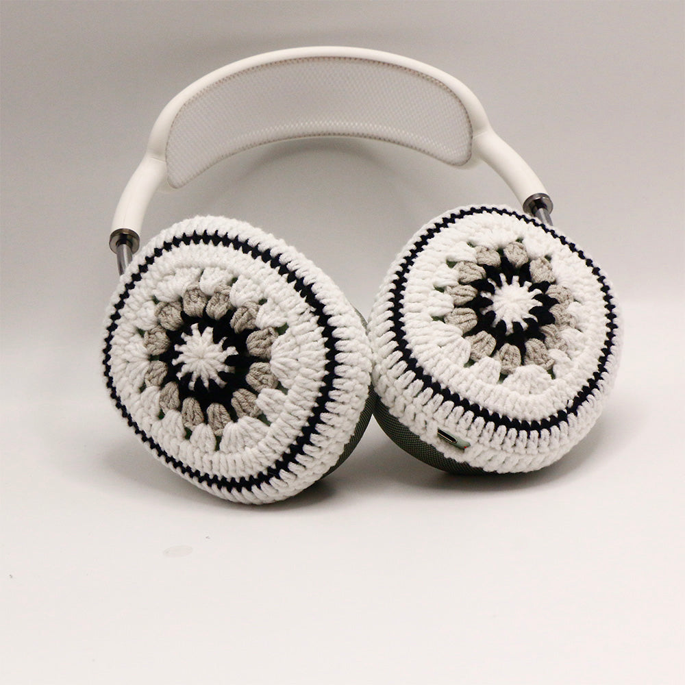 Granny Square AirPods Max Cover