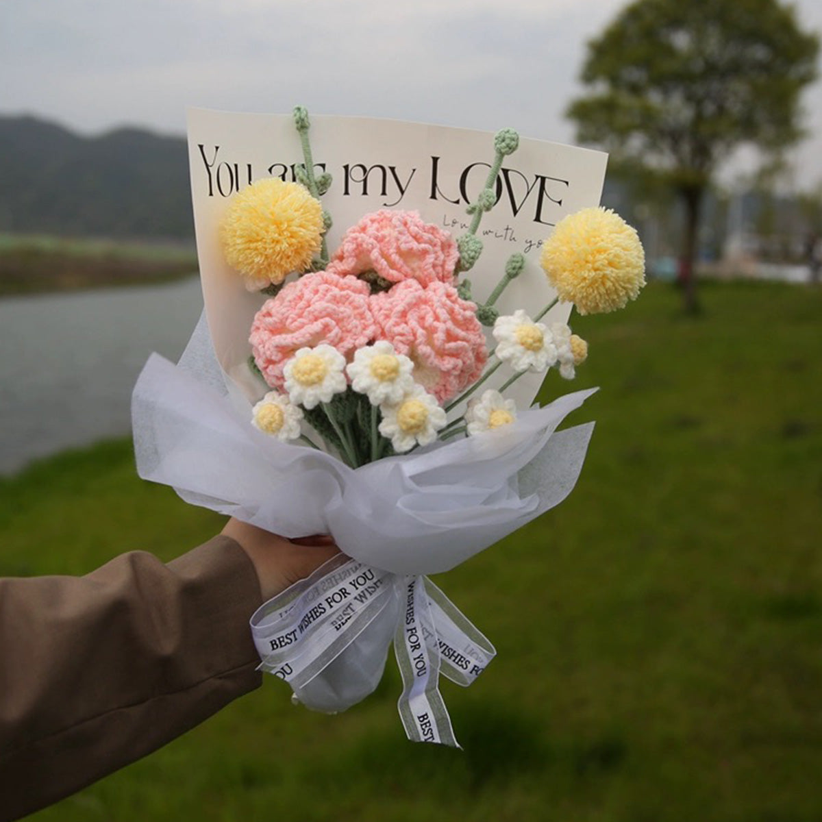 Crochet Daisy + Roses Flower Bouquet