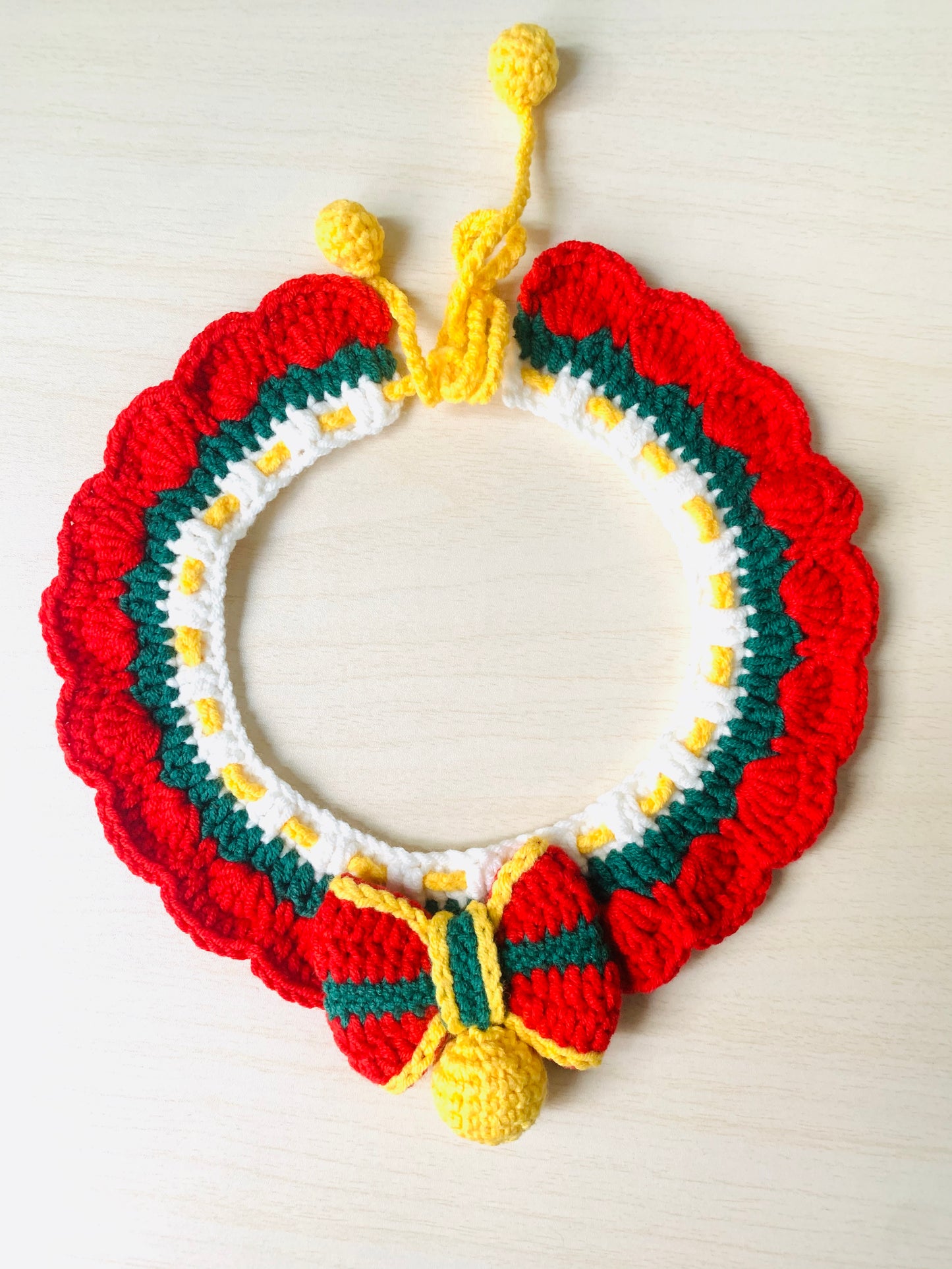 Red Bow Christmas Crochet Cat Collar