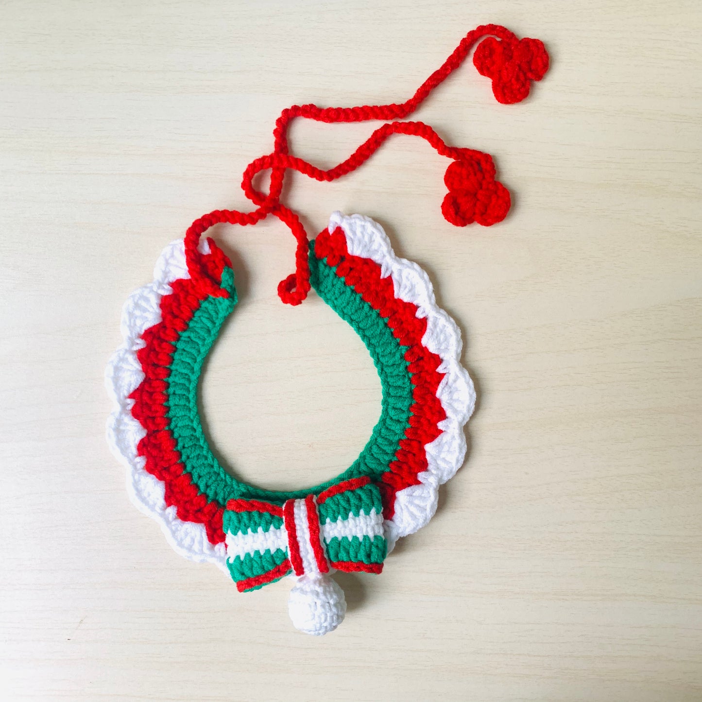 Bow Christmas Crochet Cat Collar
