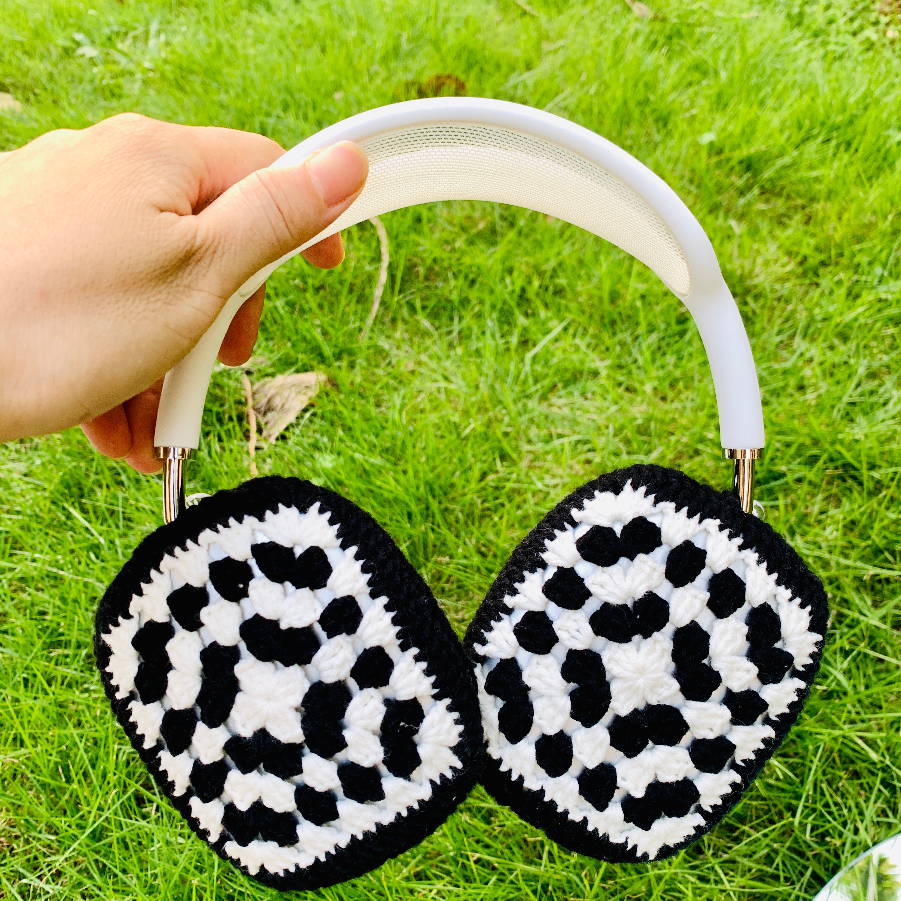 Granny Squre AirPods Max Cases