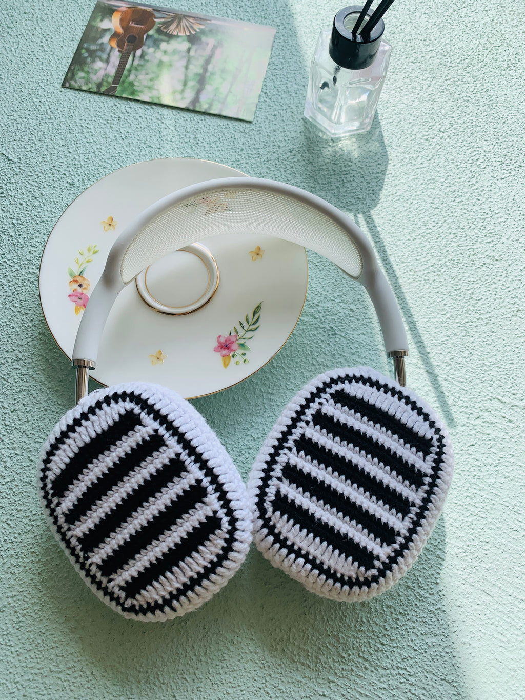 Black White Stripes AirPods Max Cases