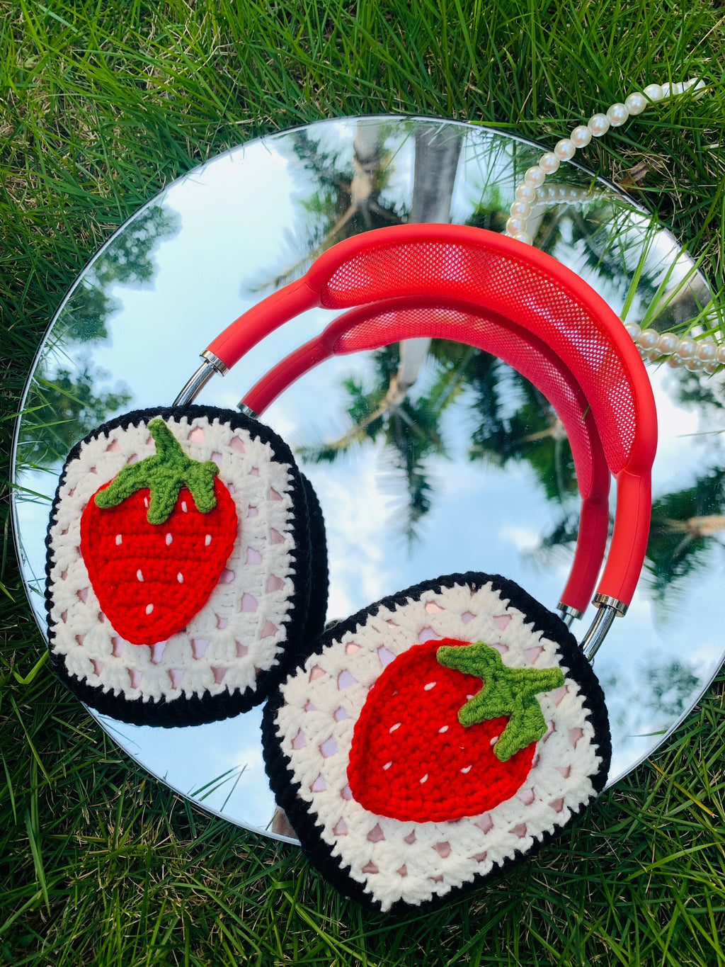 White Base Strawberry AirPods Max Cases Sony XM1000 Cases