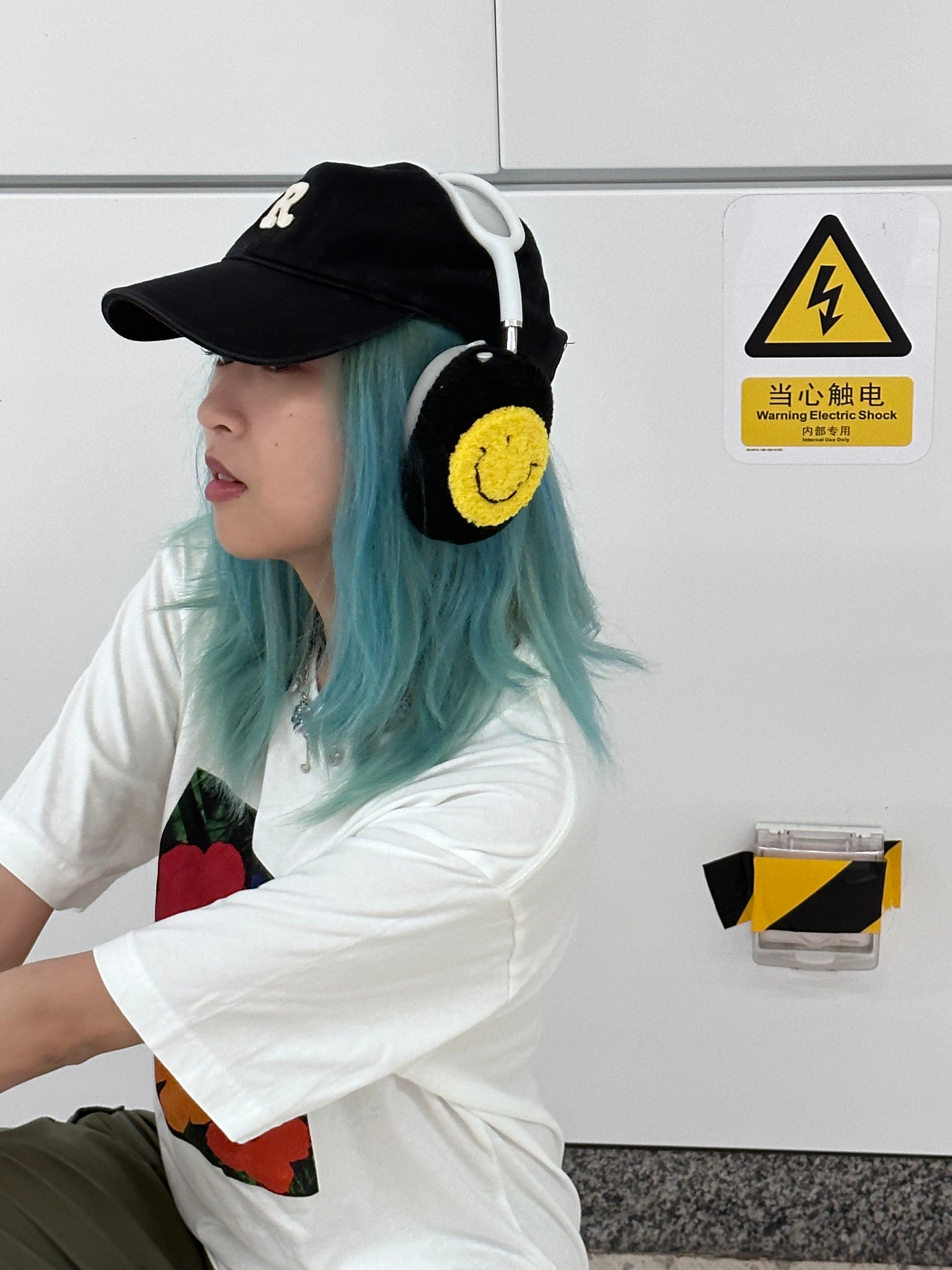 Yellow Smiling Face AirPods Max Cases Sony XM1000 Cases