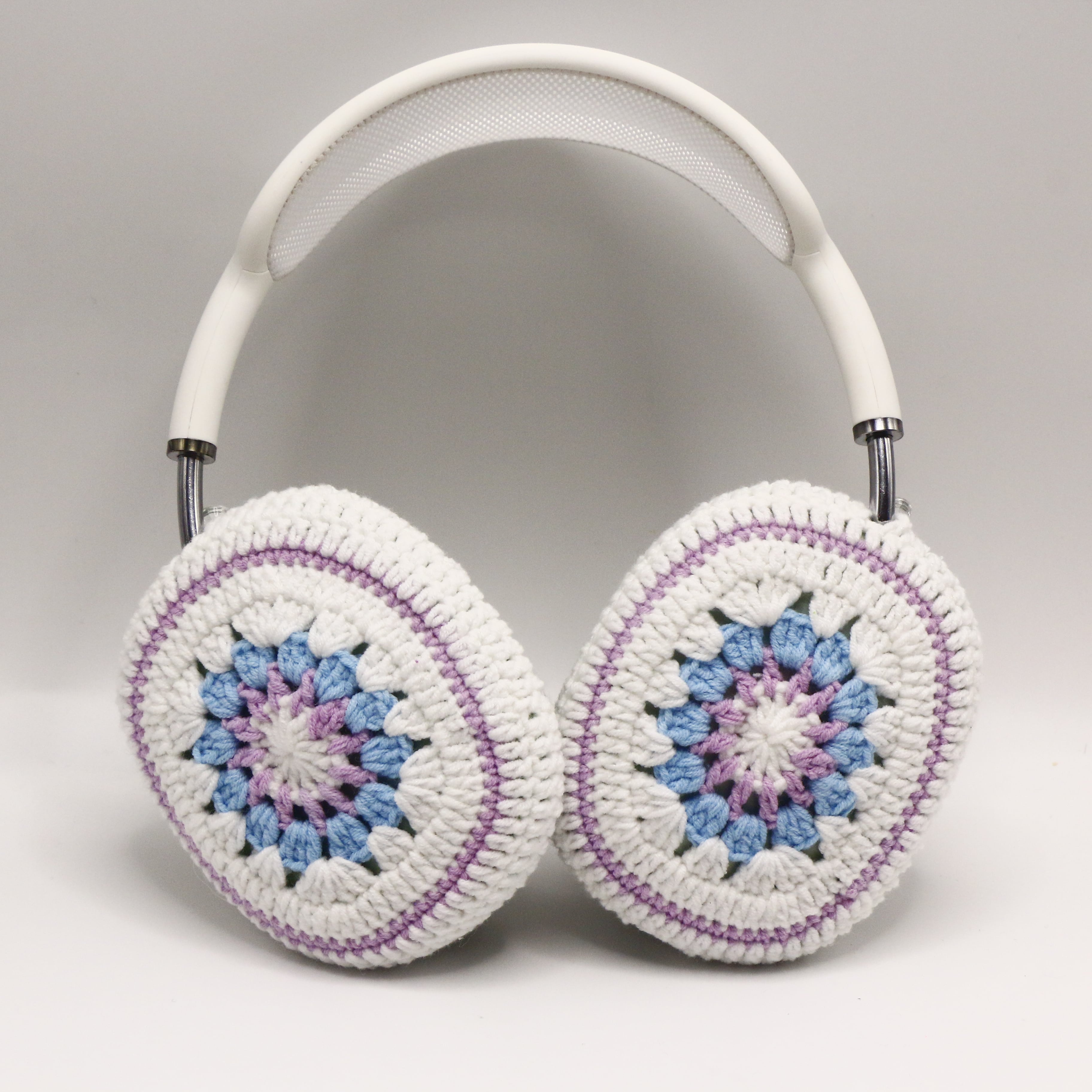 Granny Square AirPods Max Cover
