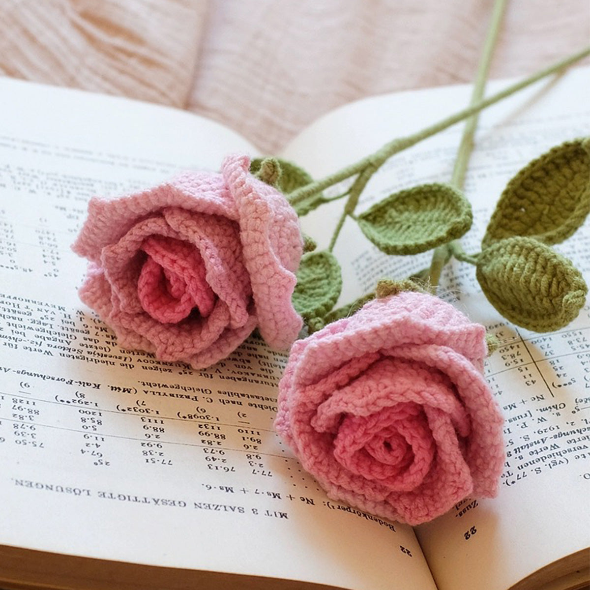 Crochet Gradient Roses Flower Bouquet