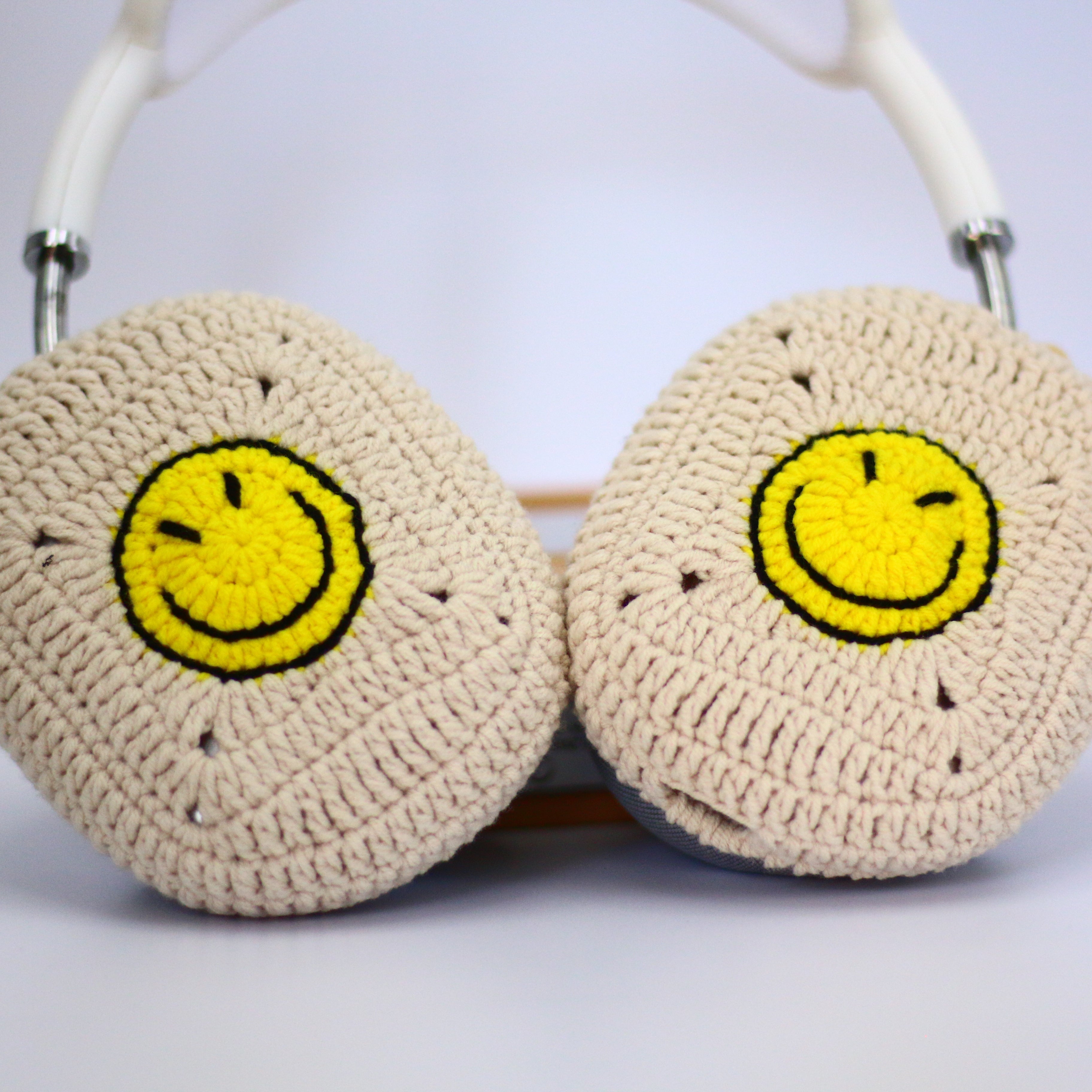 Yellow Smiling Face AirPods Max Cases Sony XM1000 Cases