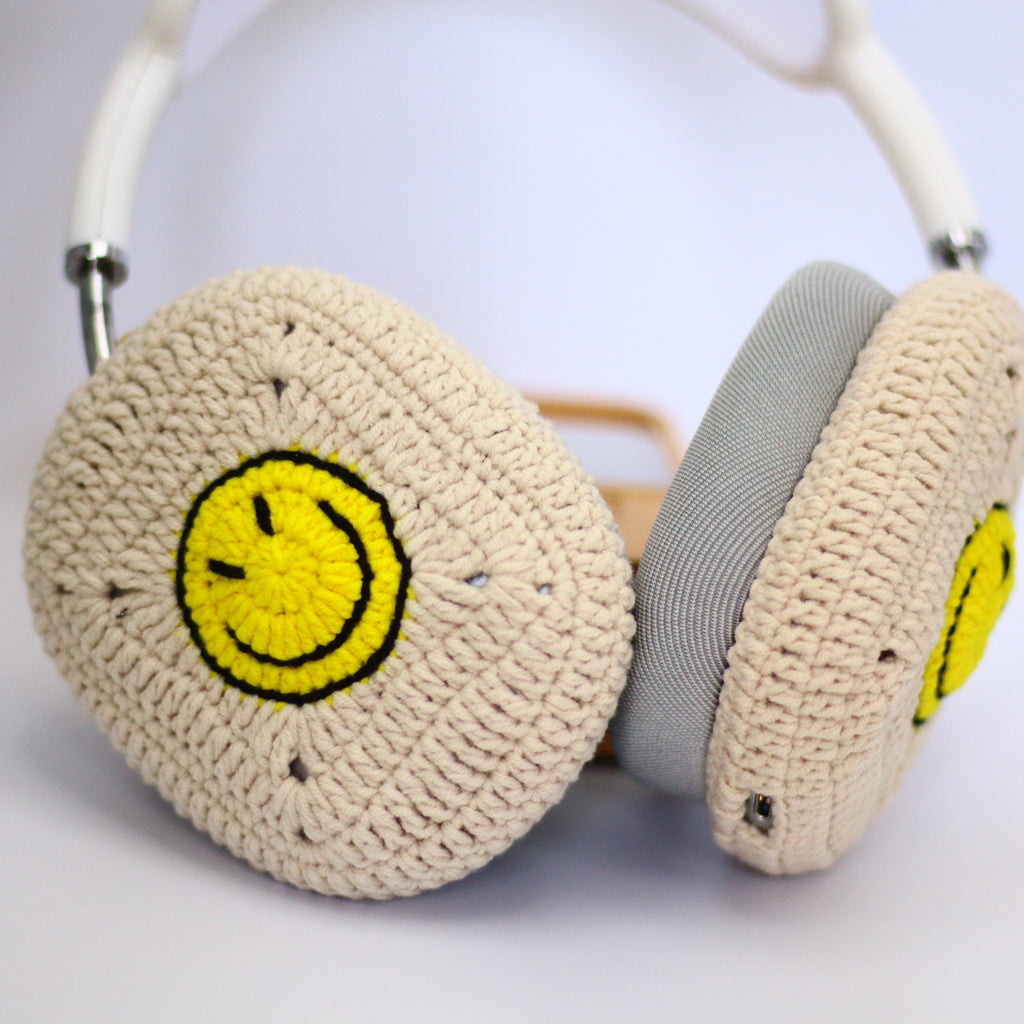 Yellow Smiling Face AirPods Max Cases Sony XM1000 Cases