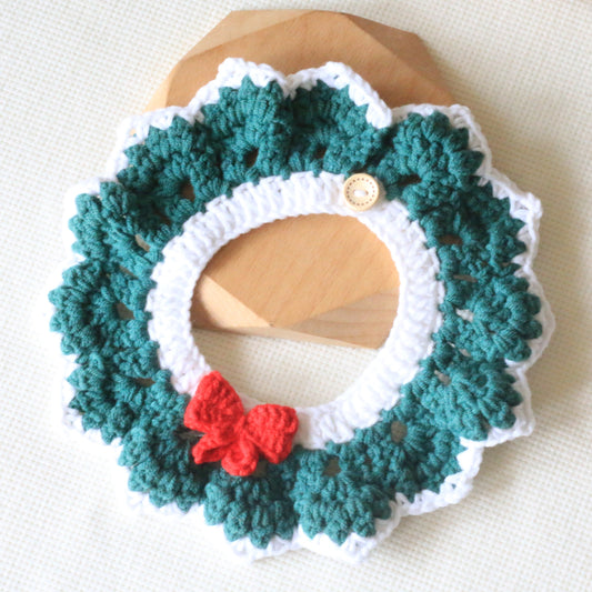 Adjustable Christmas Crochet Cat Collar