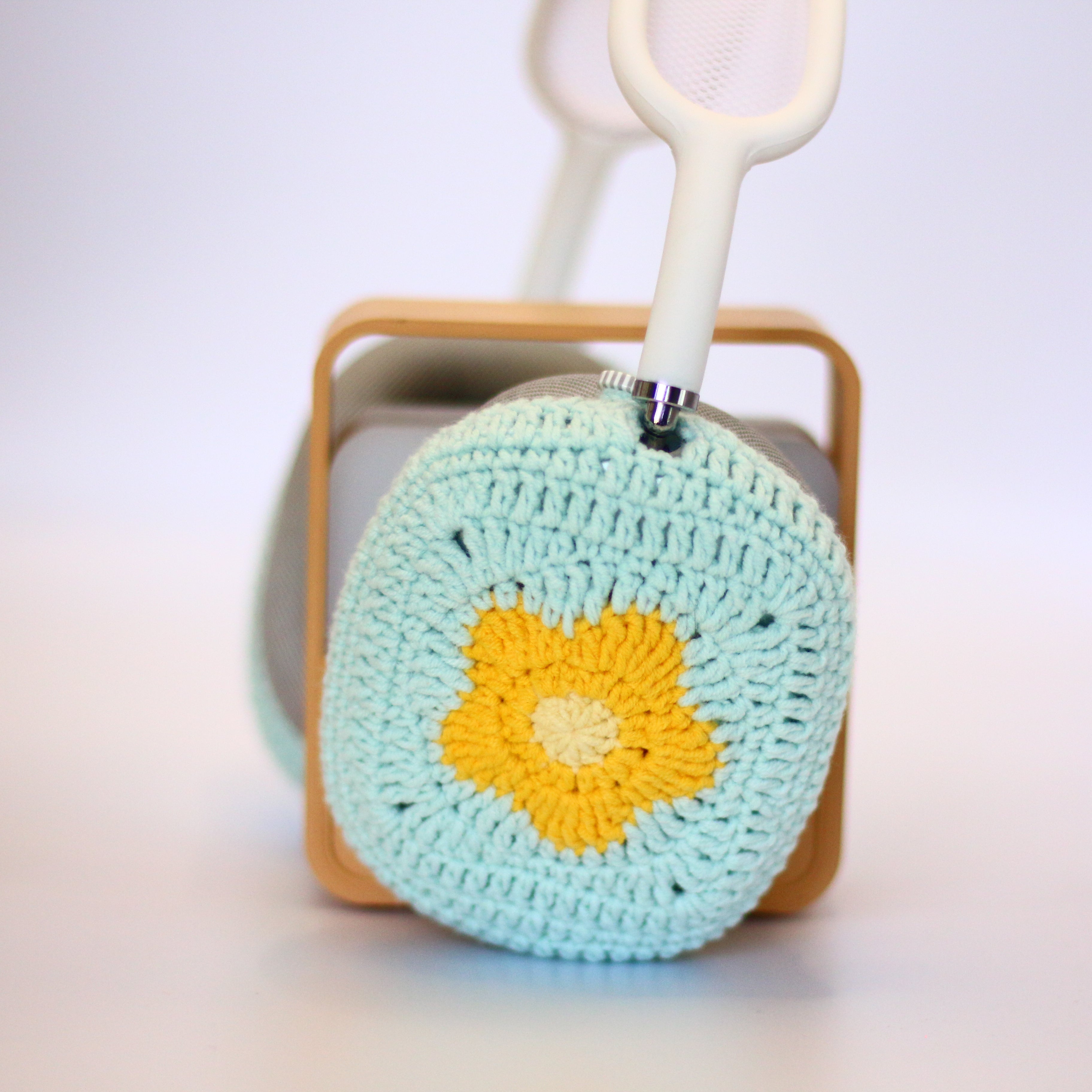 Cute Yellow Flower AirPods Max Cases Sony XM1000 Cases