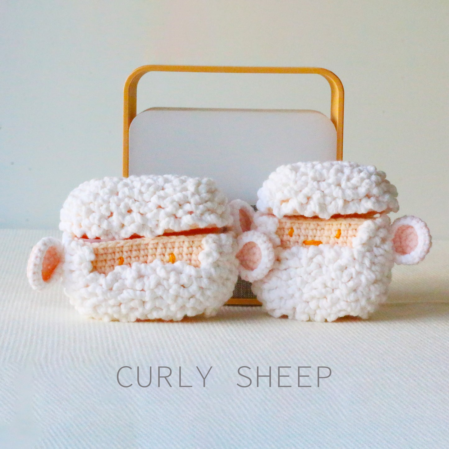 Crochet Curly Sheep Airpod Case