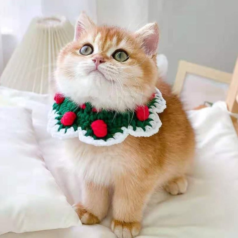 Adjustable Christmas Crochet Cat Collar