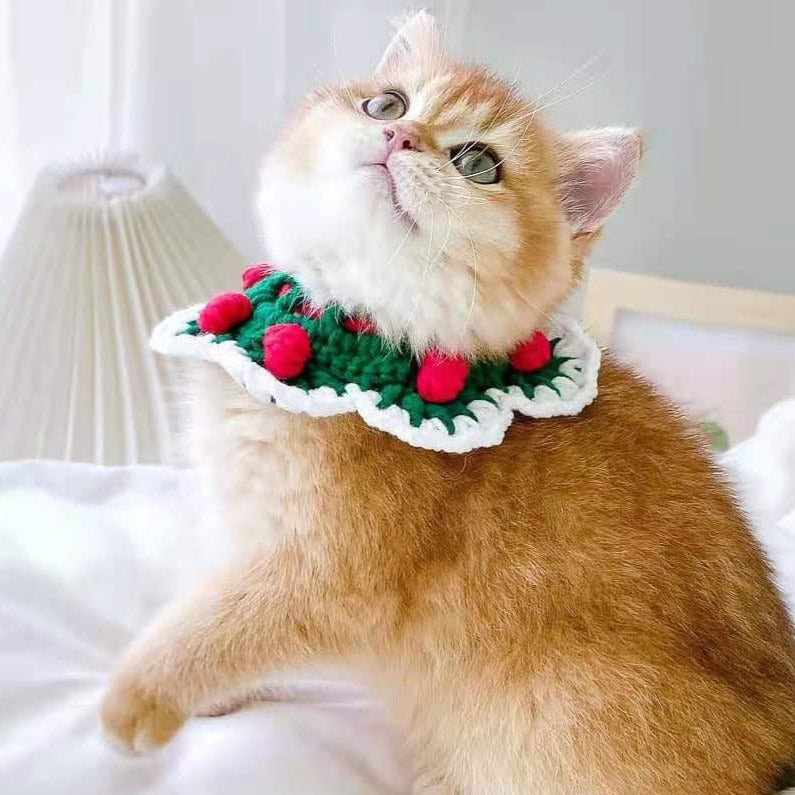 Adjustable Christmas Crochet Cat Collar