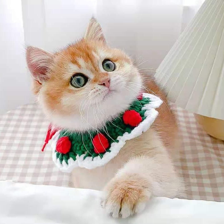 Adjustable Christmas Crochet Cat Collar