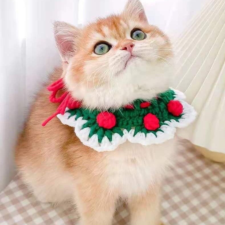 Adjustable Christmas Crochet Cat Collar