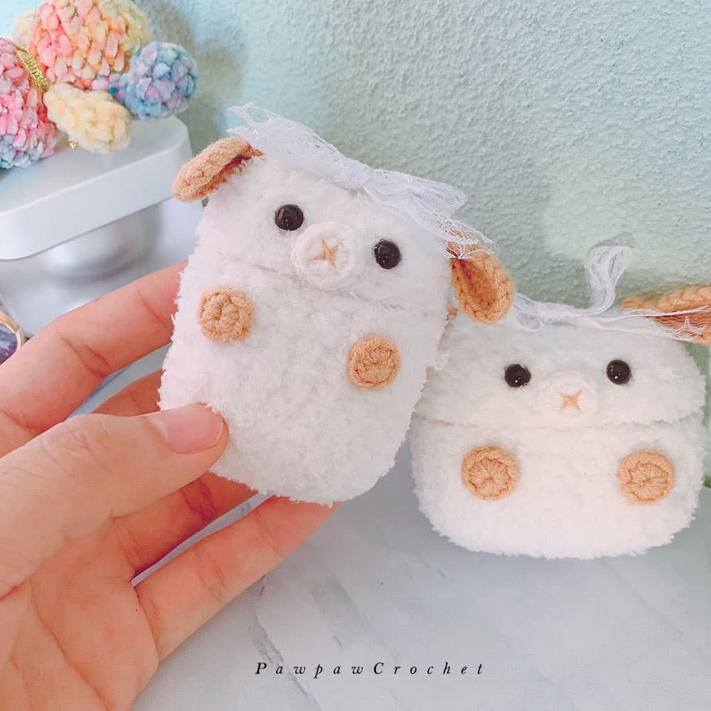 Lace Sheep AirPods Case