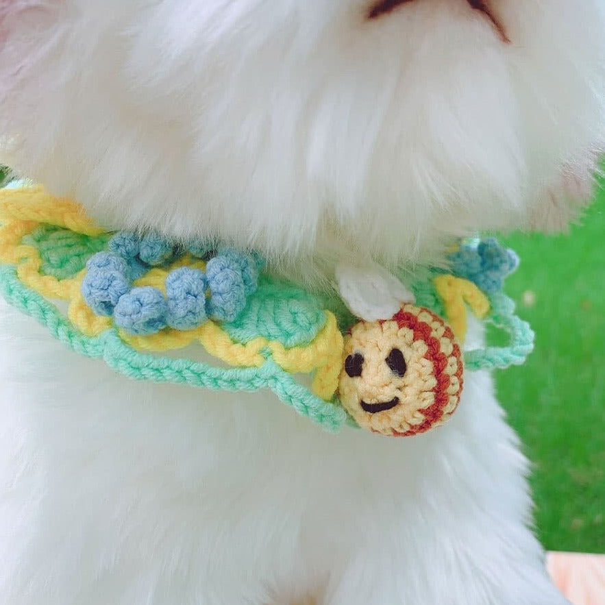 Pet Collar with Bee