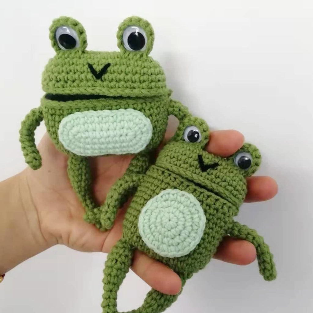 The Frog Team Crochet Airpod Case