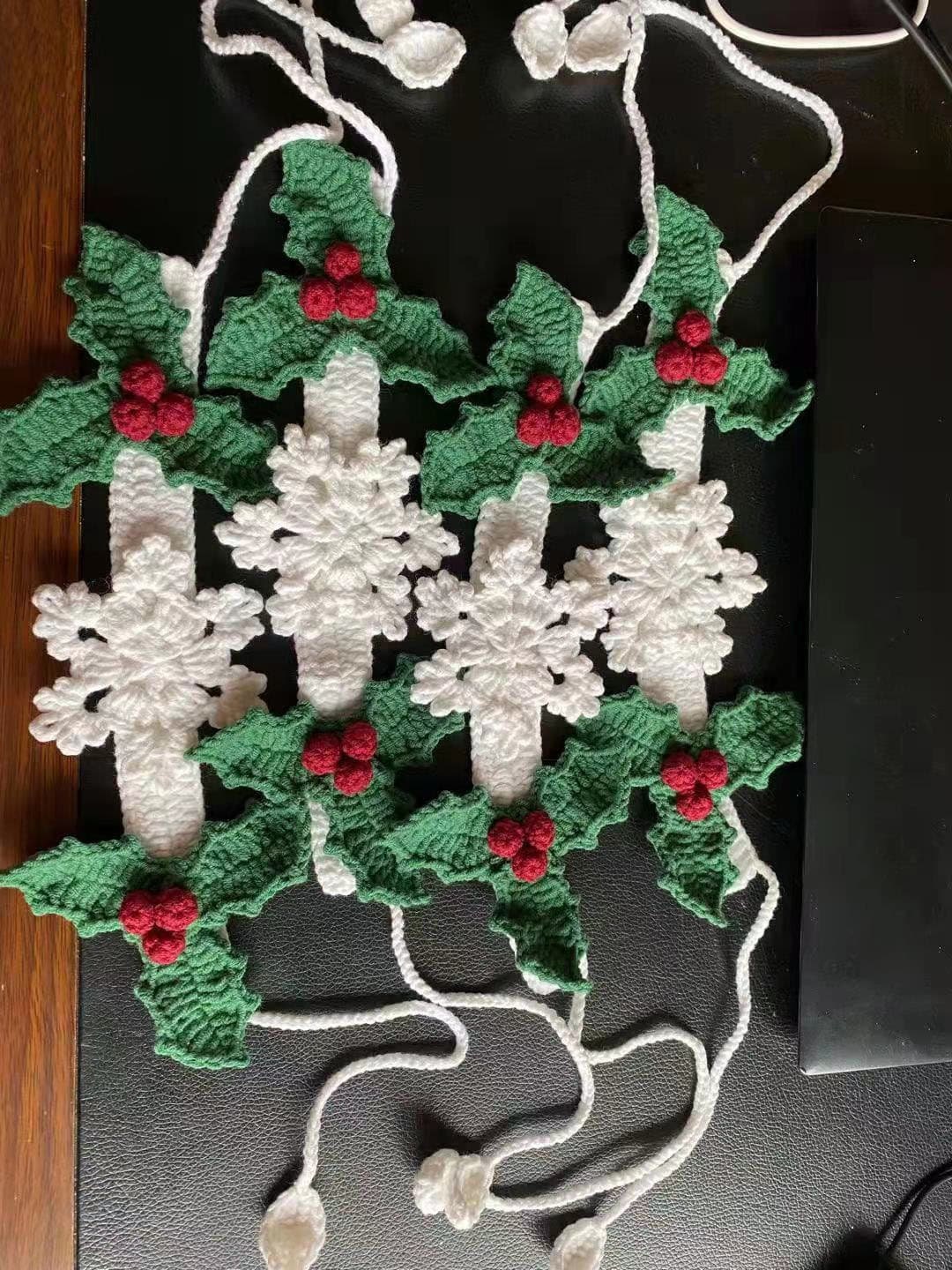 Crochet Collar For Christmas