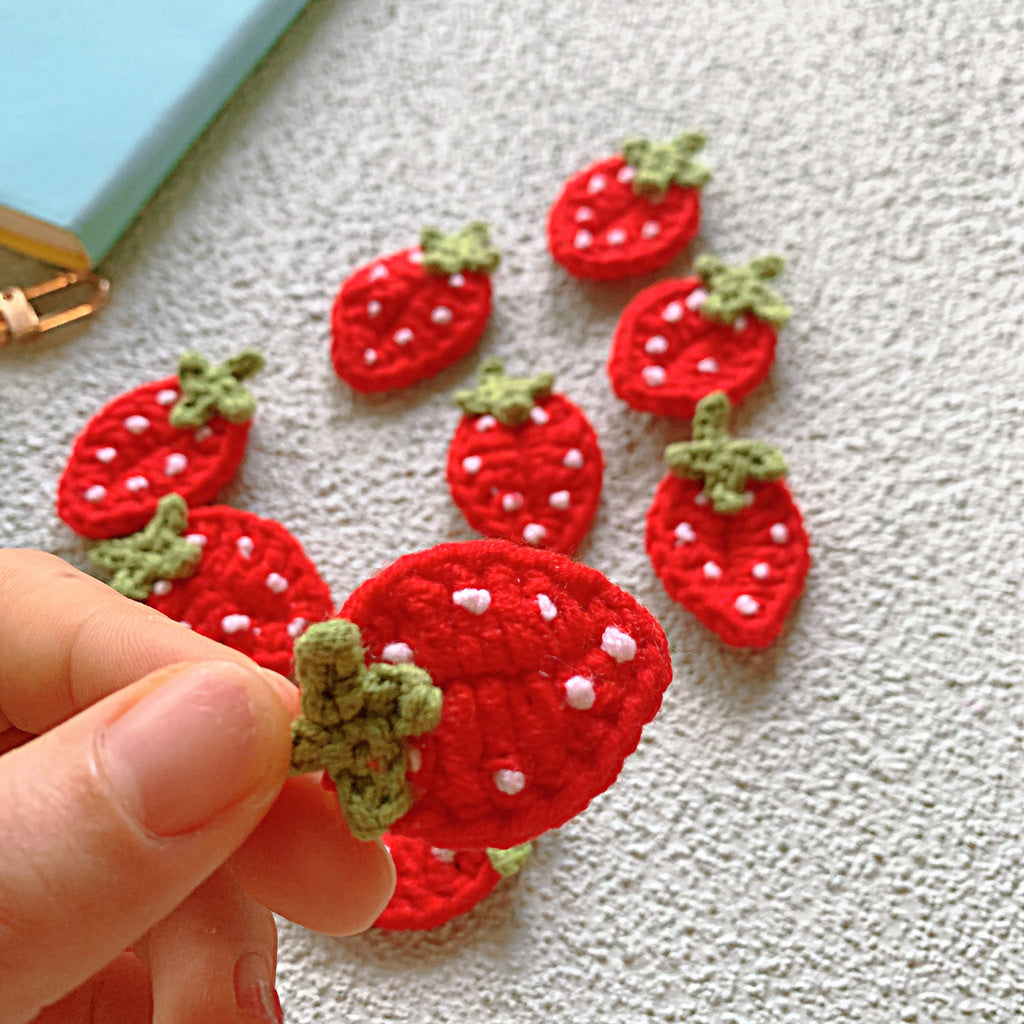 Crochet Applique and Patches Strawberry Applique Daisy Patches